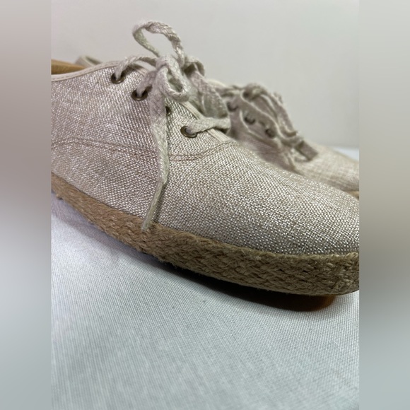 Keds Women’s Tan Lace Up Sneakers Canvas W/ Jute Trim US Size 9.5 - Picture 1 of 8